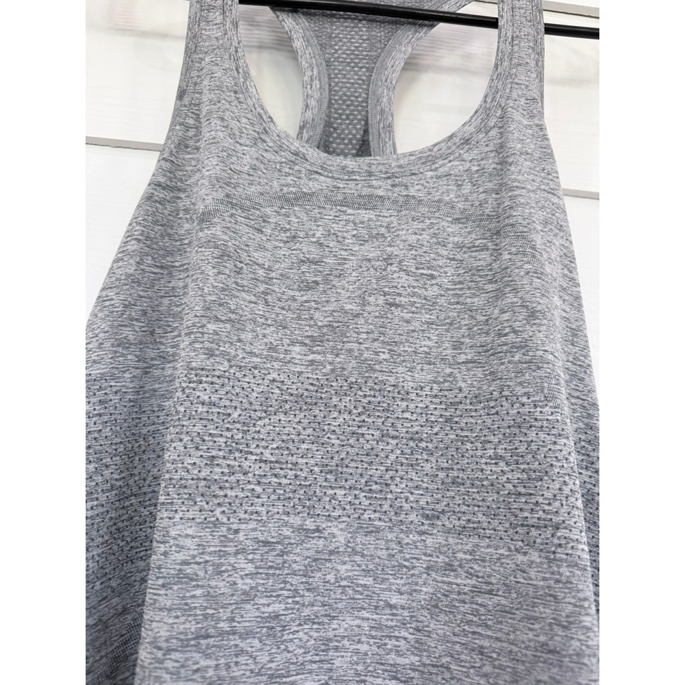 A- 071- Lululemon Swiftly Tech Racerback Tank Top Grey Space Dye Size 8
